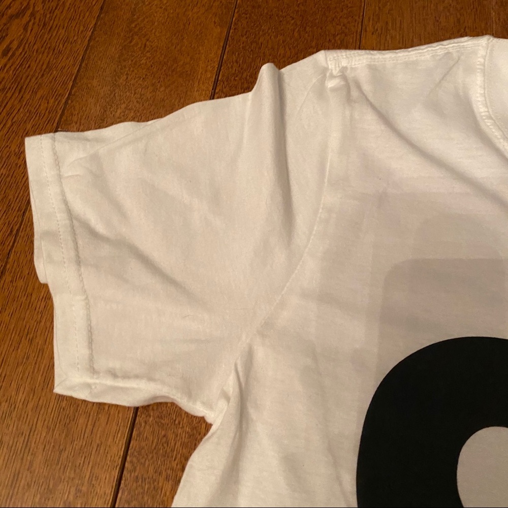 Disney Mickey Mouse tee - Picture 4 of 5